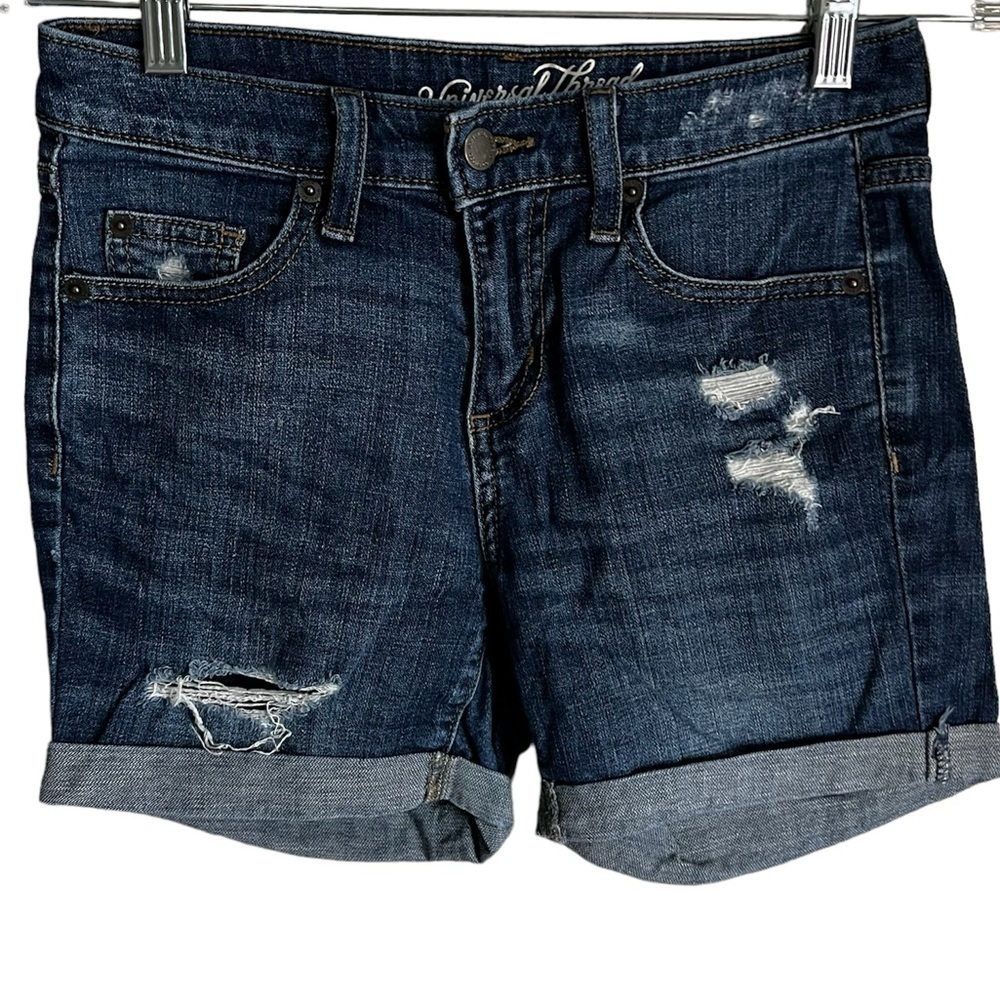 Universal Thread Mid Rise Boyfriend Cuffed Shorts‎ - Picture 2 of 7